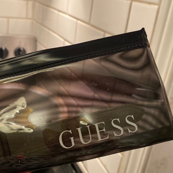 Guess Watch - Picture 5 of 11